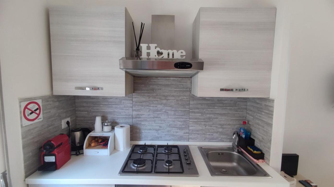 Appartamento Roma Casa Vacanza Sea House Rome 50 Metri Dal Mare Лидо-ди-Остия Экстерьер фото
